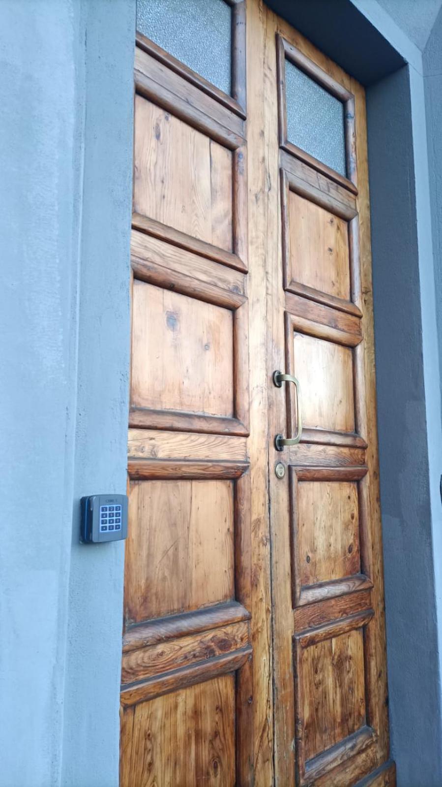 You Redi Florence Luaran gambar